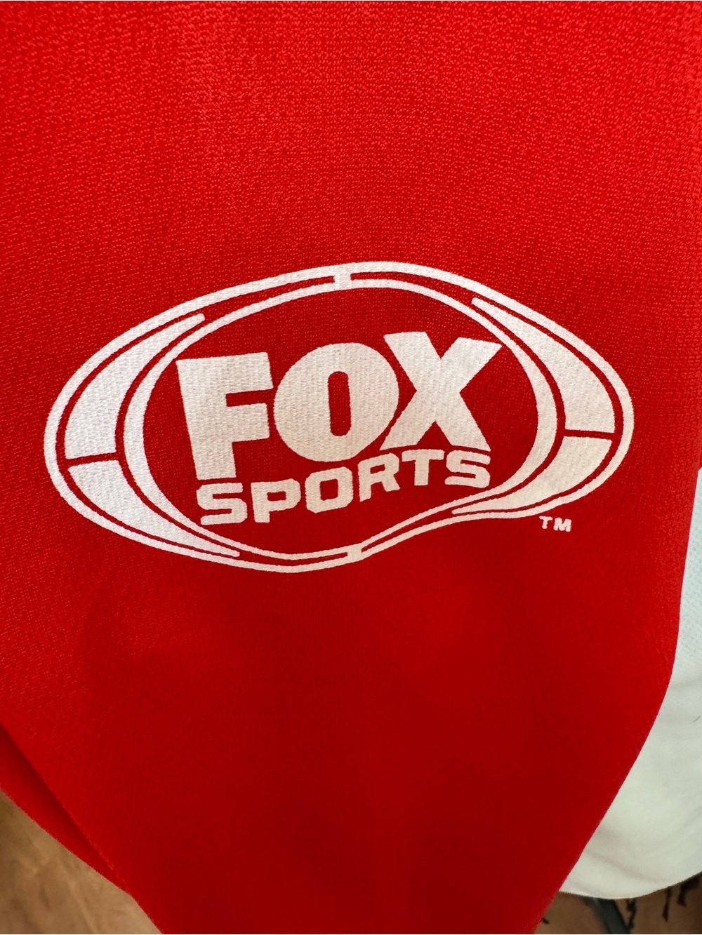 Saratoga NYRA bets/Fox Sports Red & White Long Sleeve Raglan, l/xl unisex - Picture 3 of 8